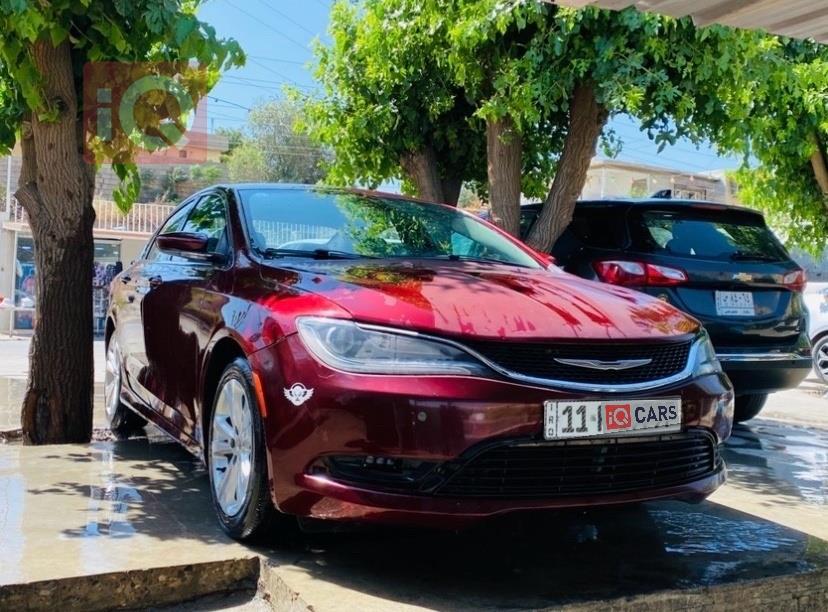 كرايسلر 200